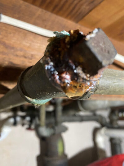 pipe-leak-DVA-home-inspection